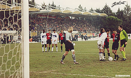 ...è il 90', calcio di rigore per il Gubbio...