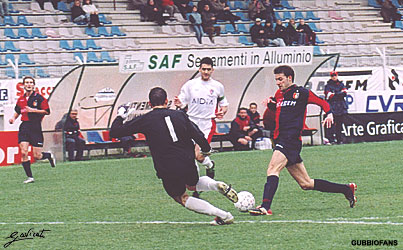 Ferrari scarta il portiere, ma fallisce il raddoppio