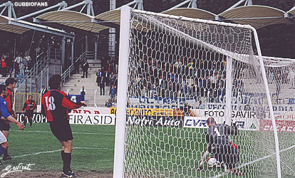 Fallo su Cipolla del portiere Pierini: è rigore...