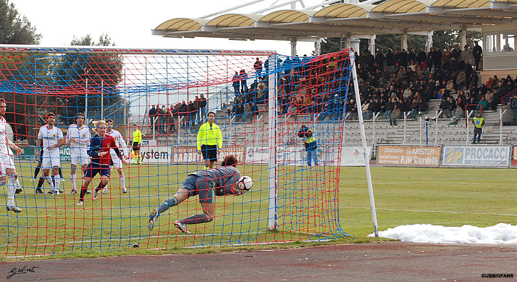 Grillo para su Rivaldo