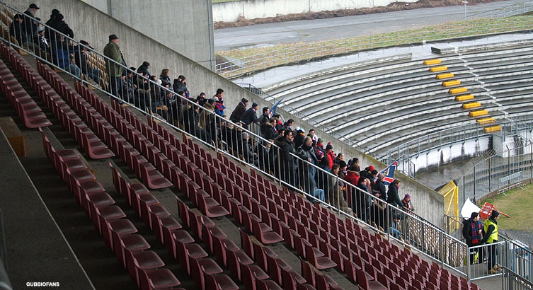 Tifosi Gubbio in tribuna