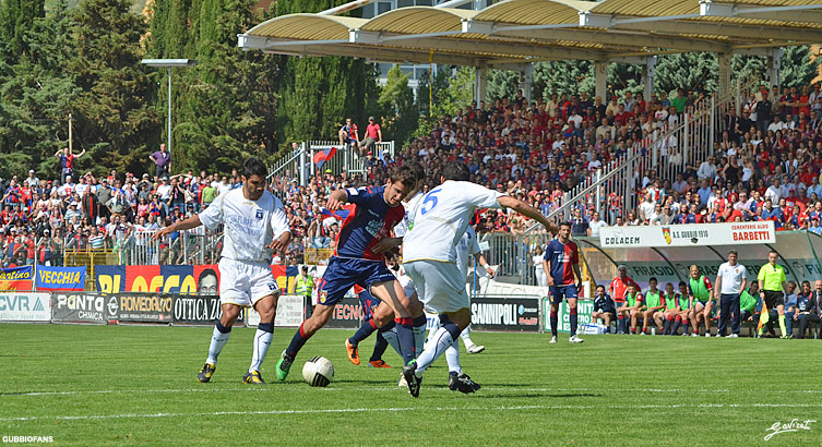 Gomez in dribbling