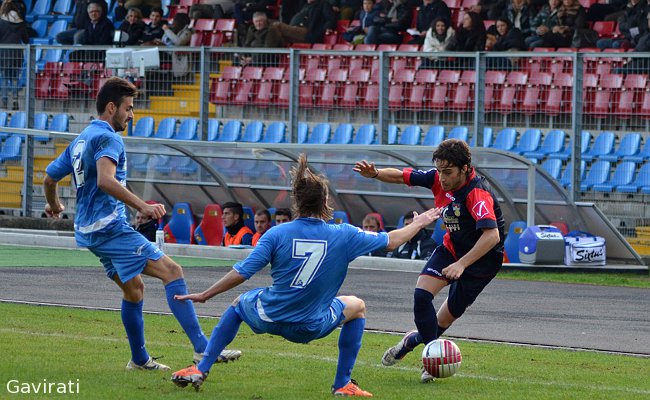 Semeraro, Comini, Scrugli