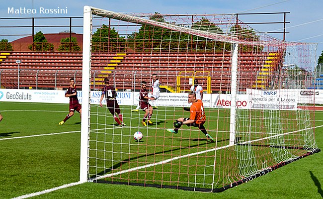 Falconieri, gol