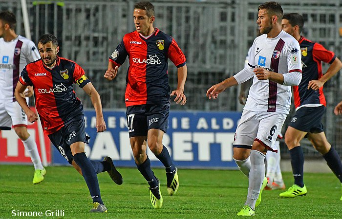 Malaccari, Juanito e Alimi